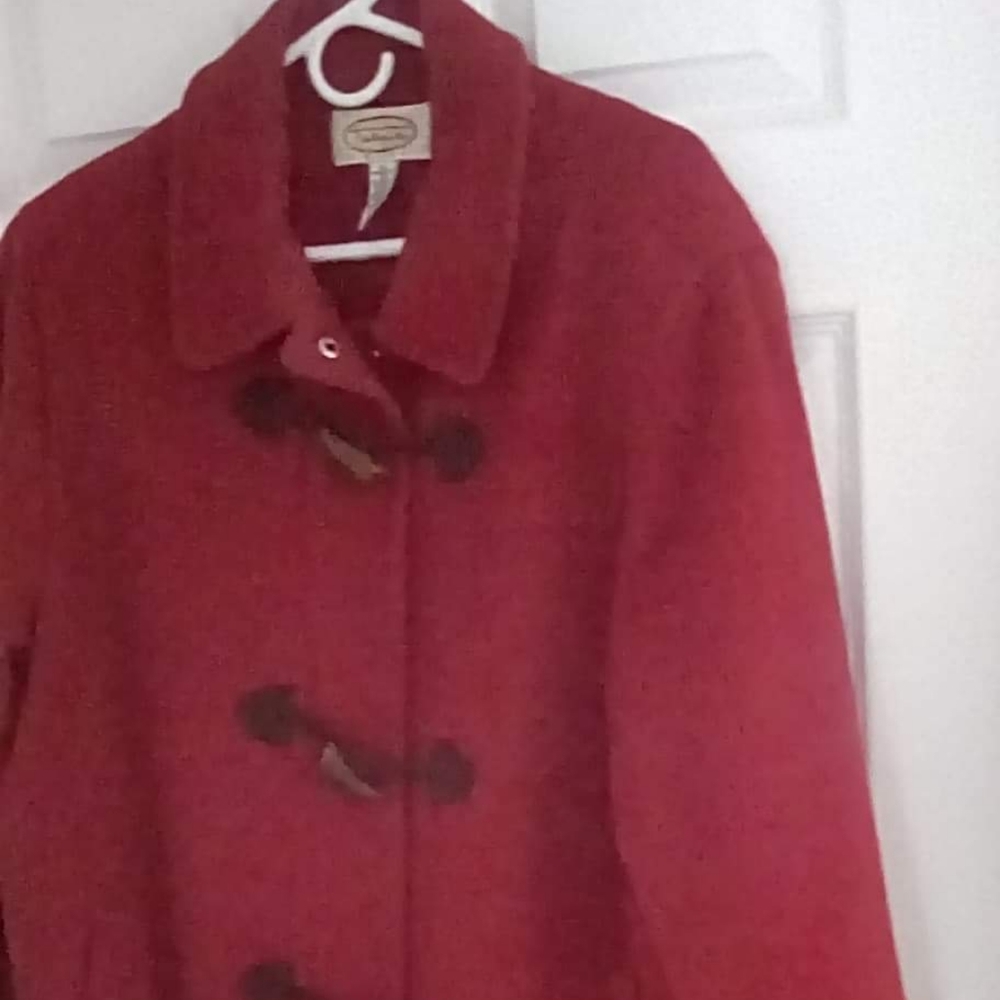Coat - Picture 2 of 2